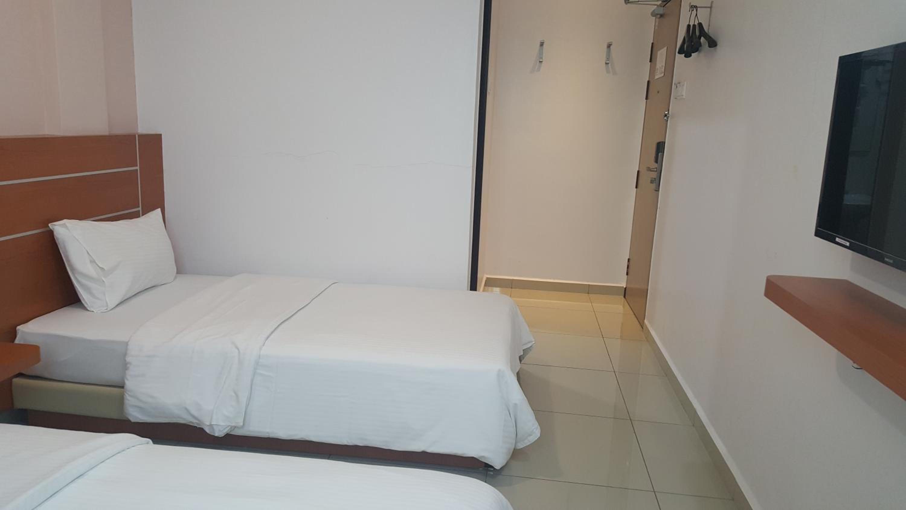 DOTA Hotel 11/28