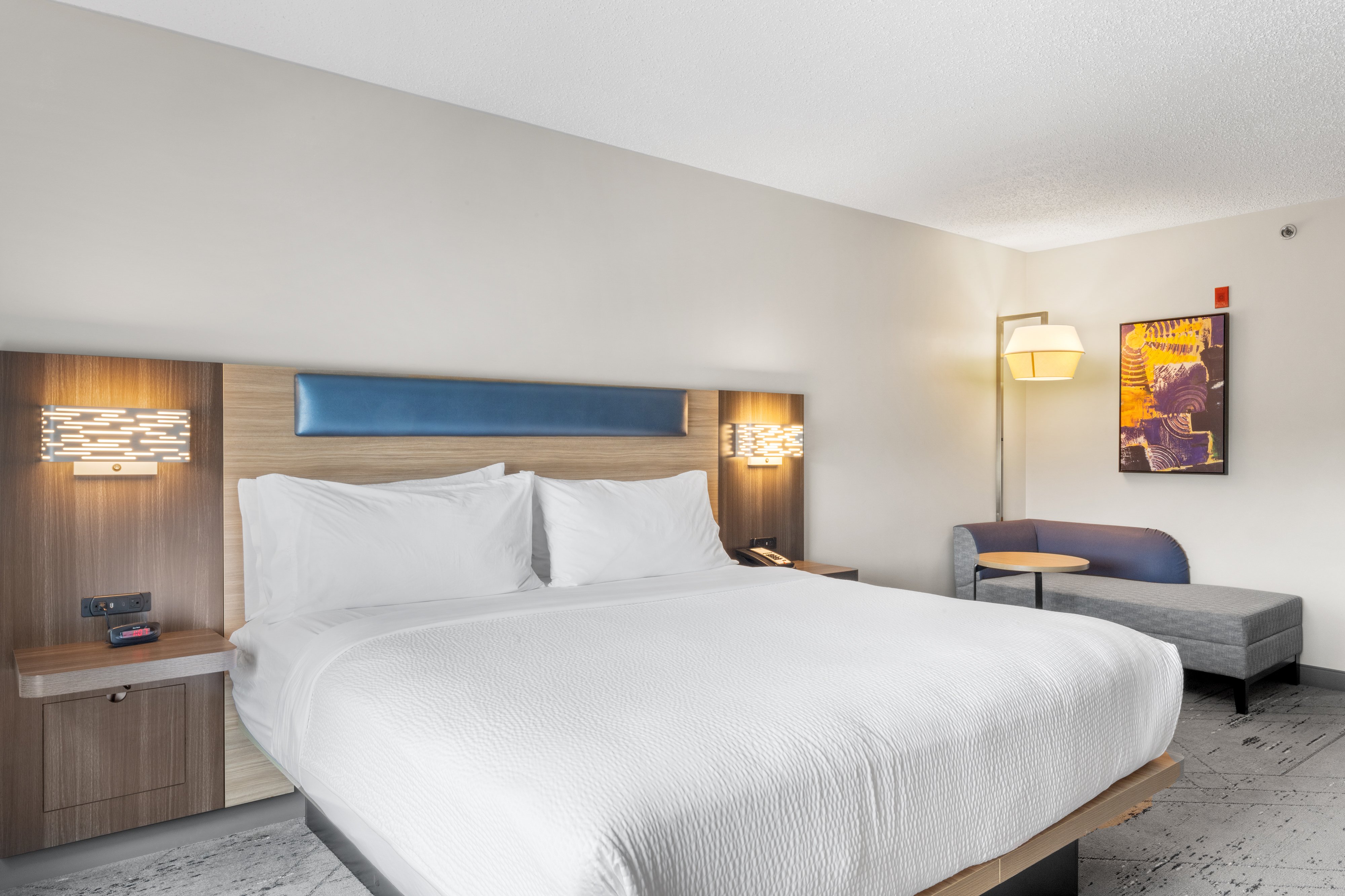 Leisure, King Bed