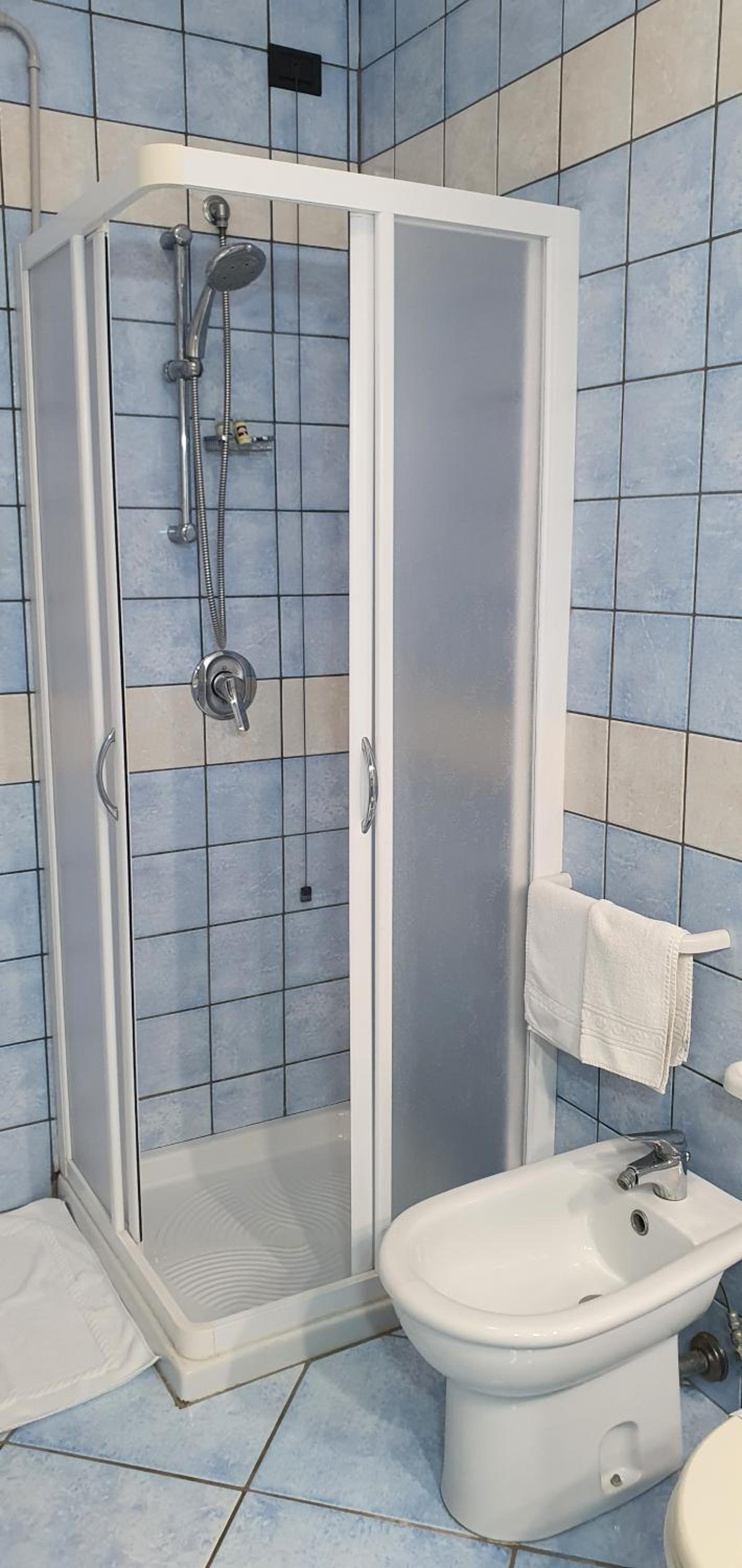 Hotel Selenia 32/33