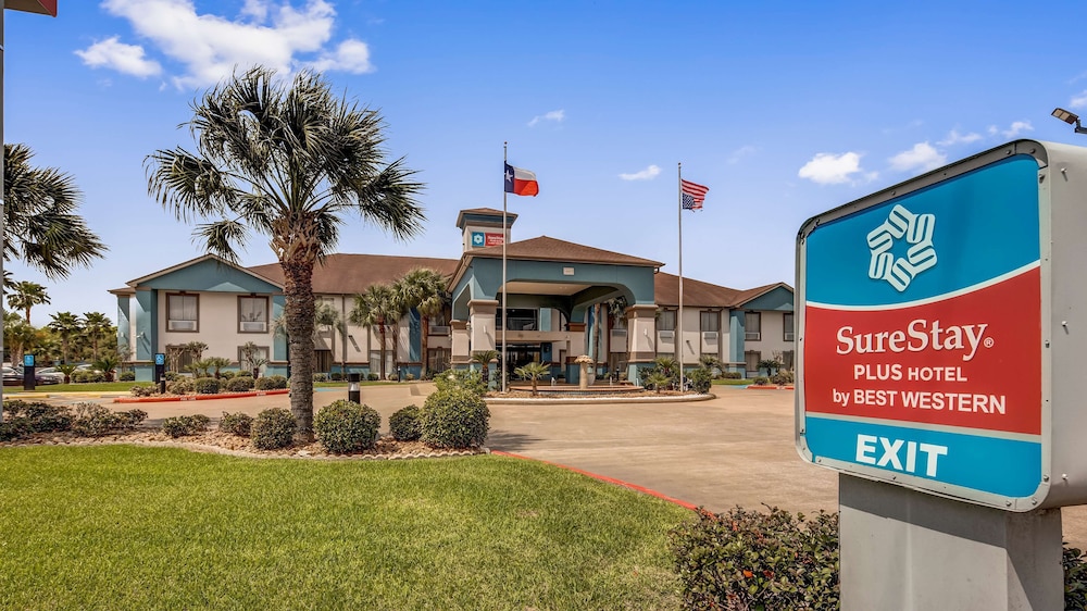 SURESTAY PLUS HOTEL BY BEST WESTERN ALVIN 3/36