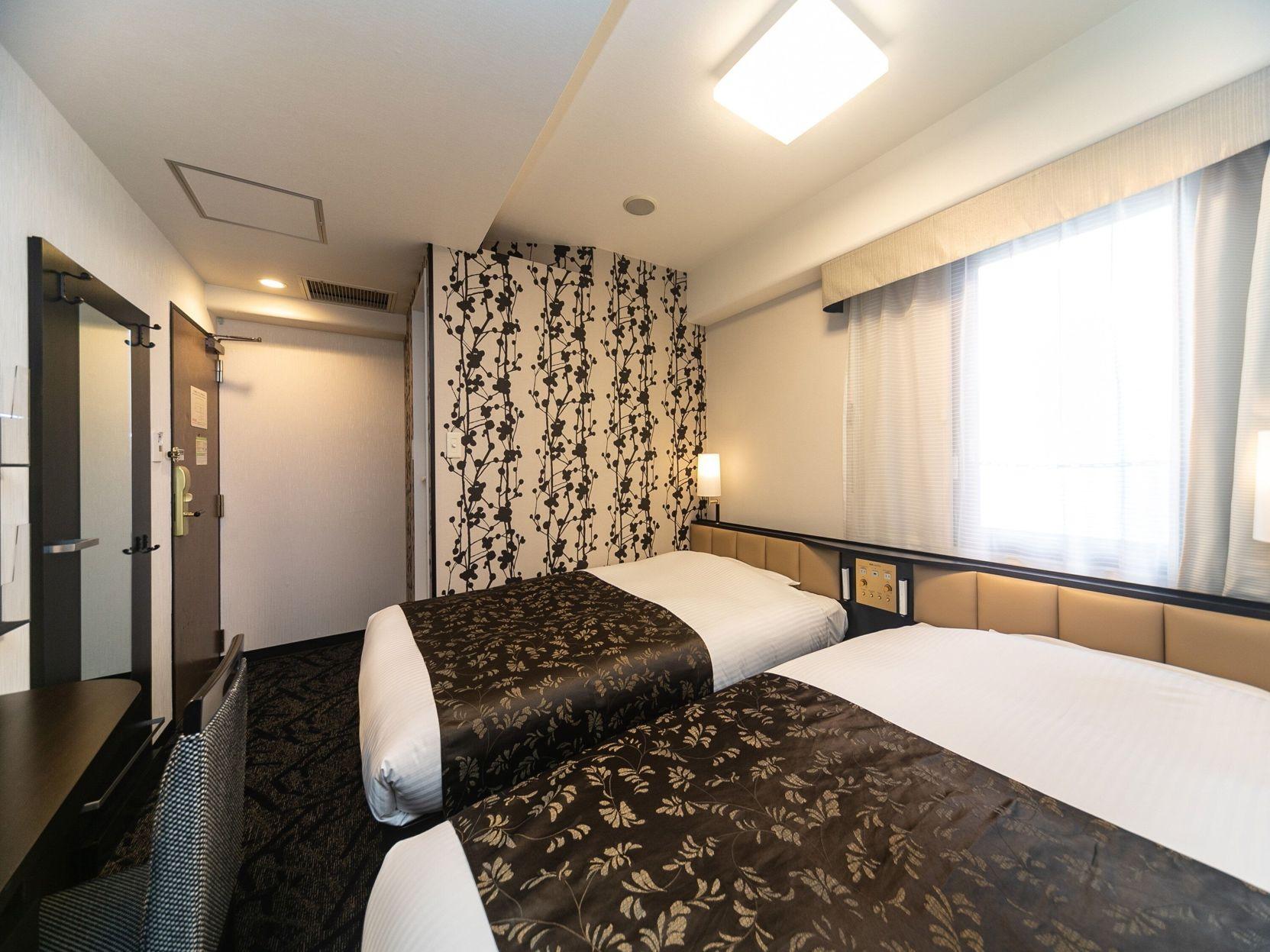 Semi Room, 2 Semi Double Beds