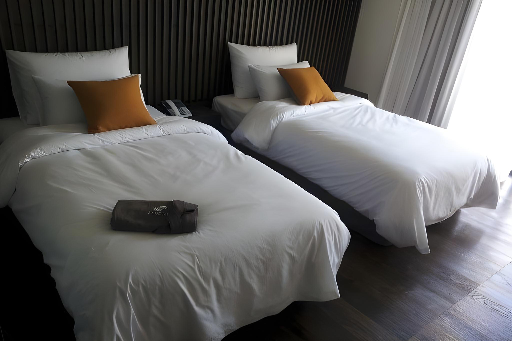 Sapphire, Suite, Double and Twin Beds