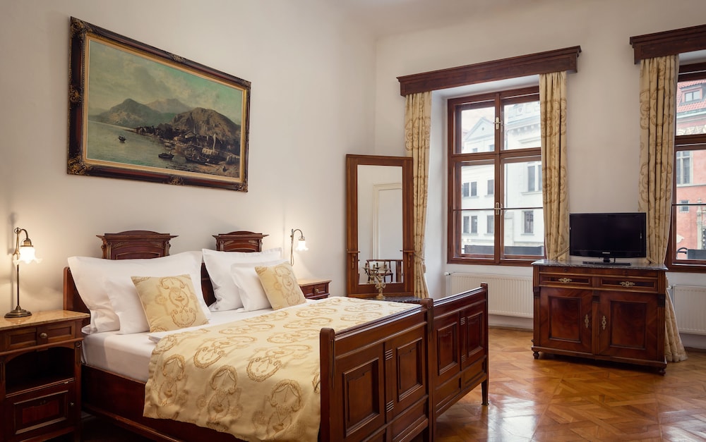 Grand Hotel Praha 63/79