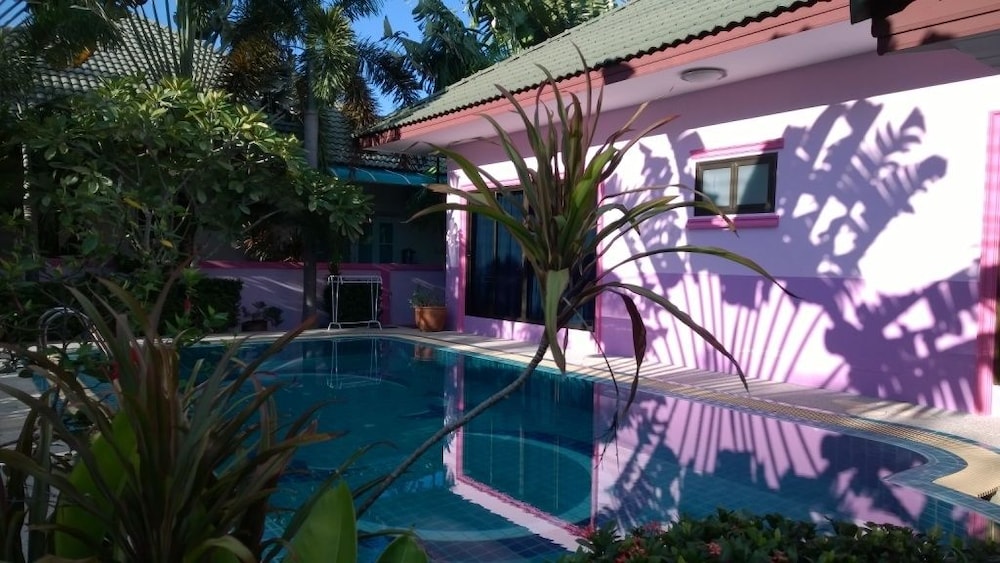 Baan Dusit 3/23