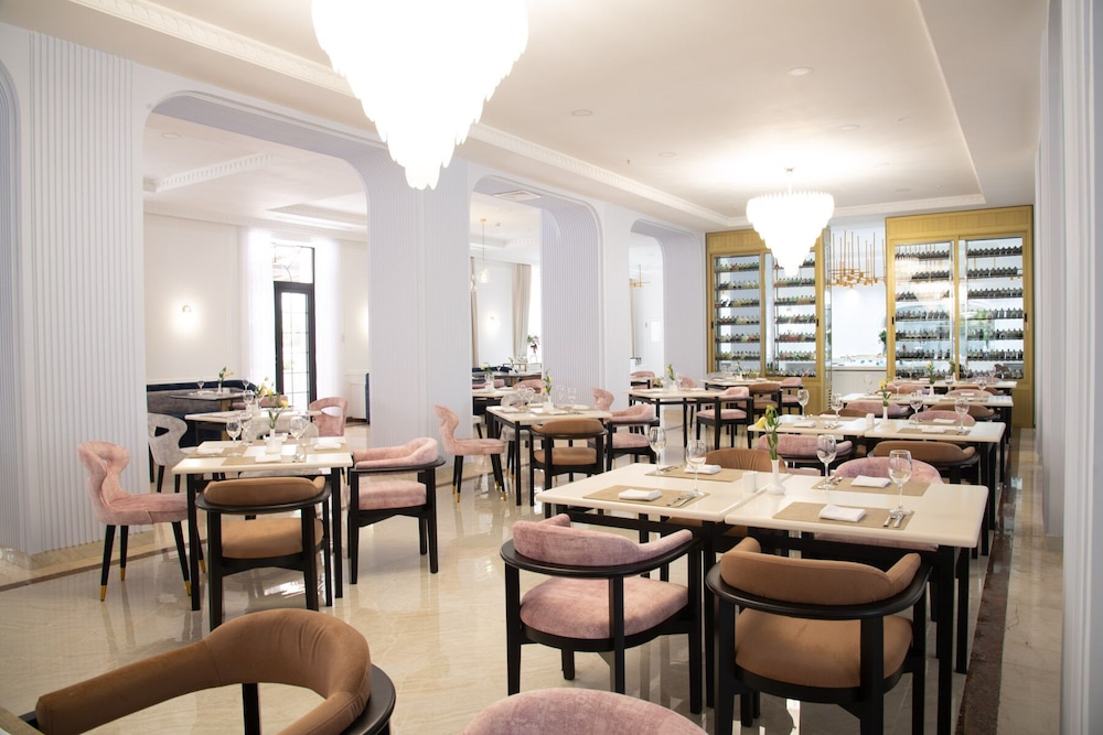Lotte City Hotel Tashkent Palace 47/64