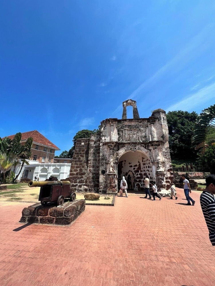 Courtyard Melaka 45/50