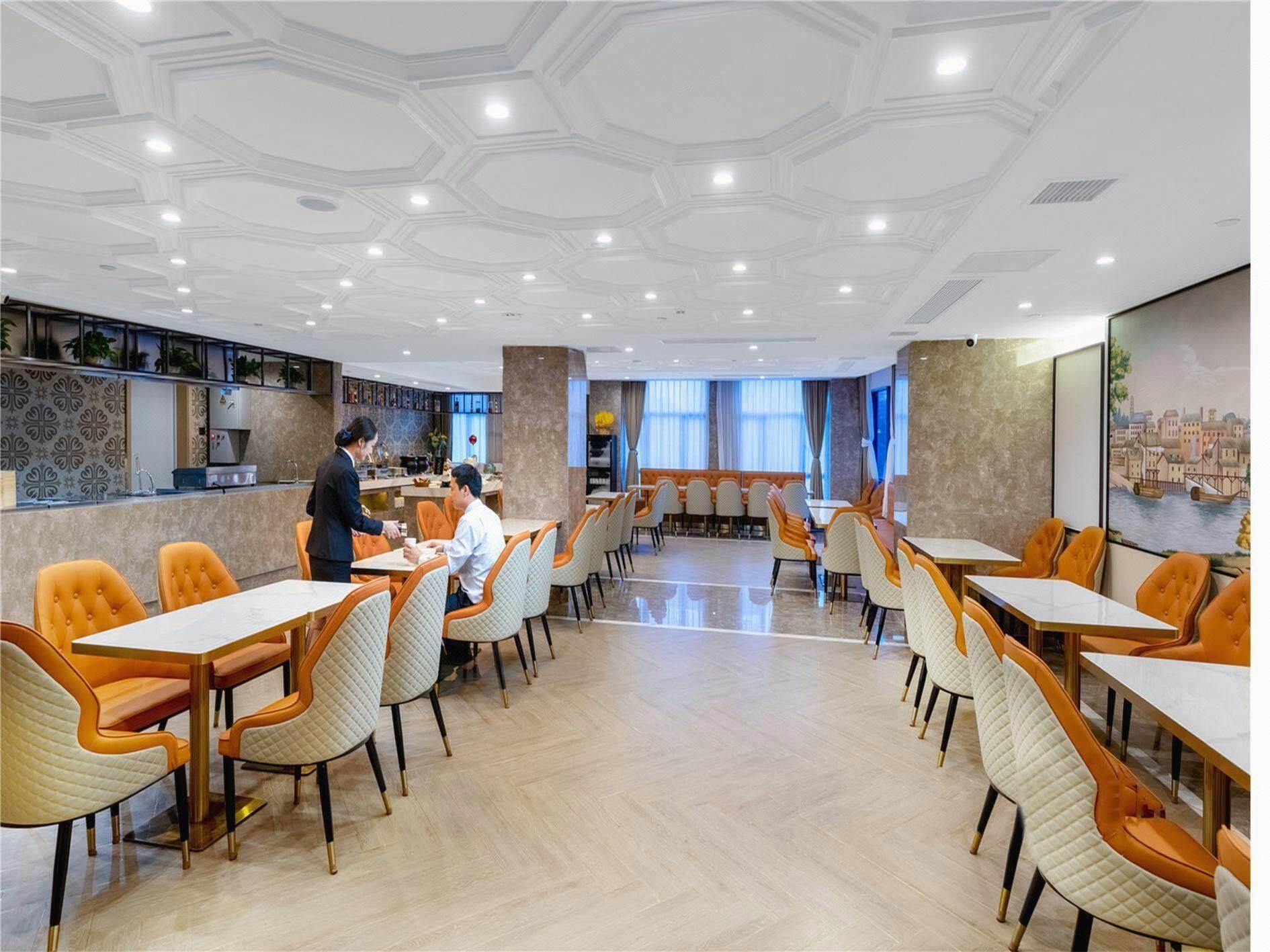 Vienna Hotel (Shunfengshan Park, Shunde) 35/46