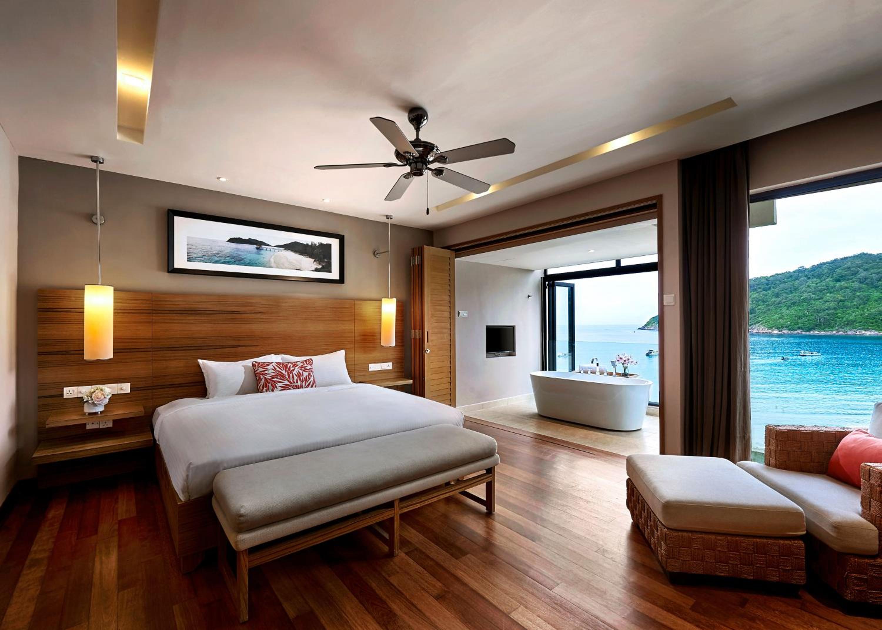 Cliff Bay Suite, King Bed