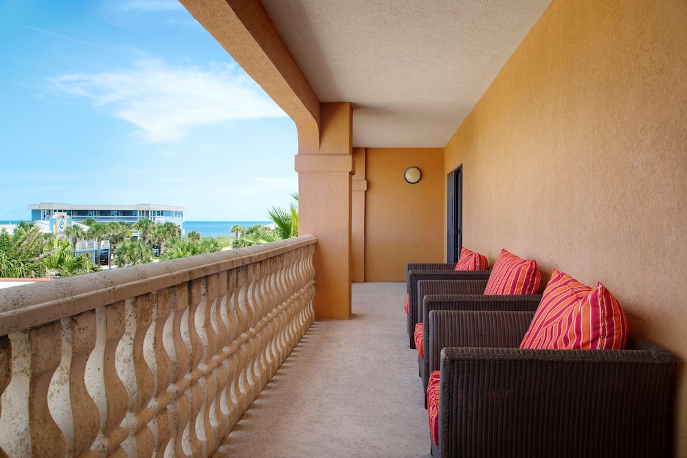 Hampton Inn and Suites St. Augustine-Vilano Beach 29/42