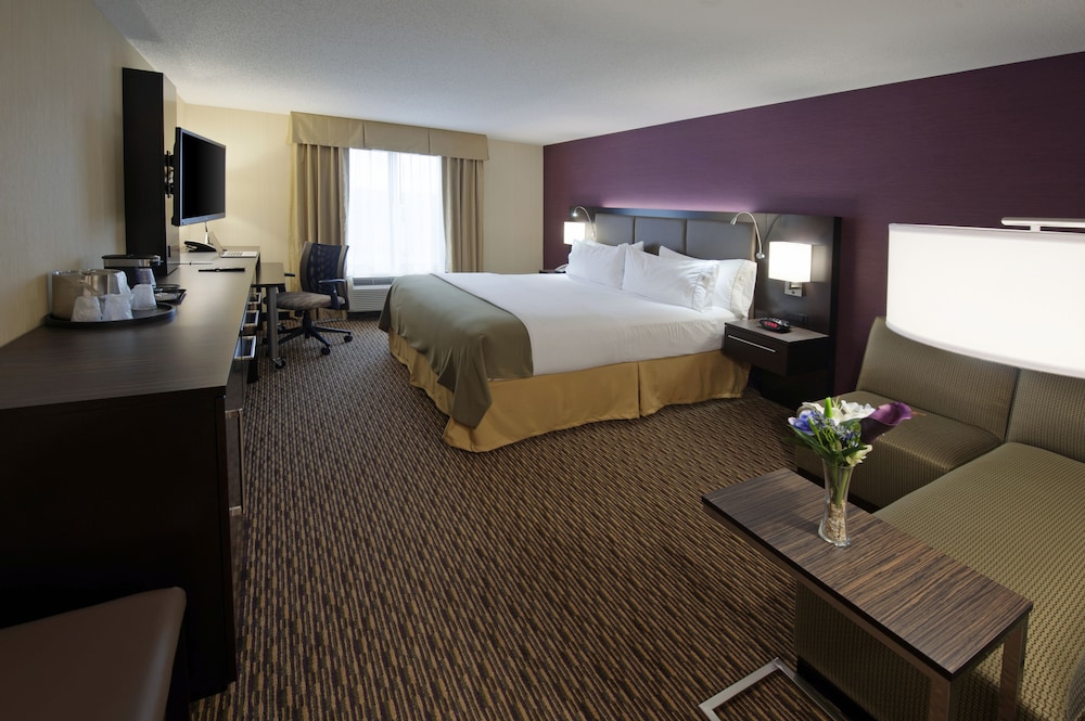 Holiday Inn Express Hotel And Suites Clearfield 11/40