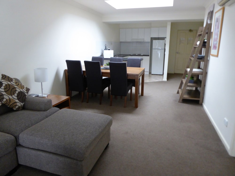 Lifestyle Apartments At Ferntree 49/66