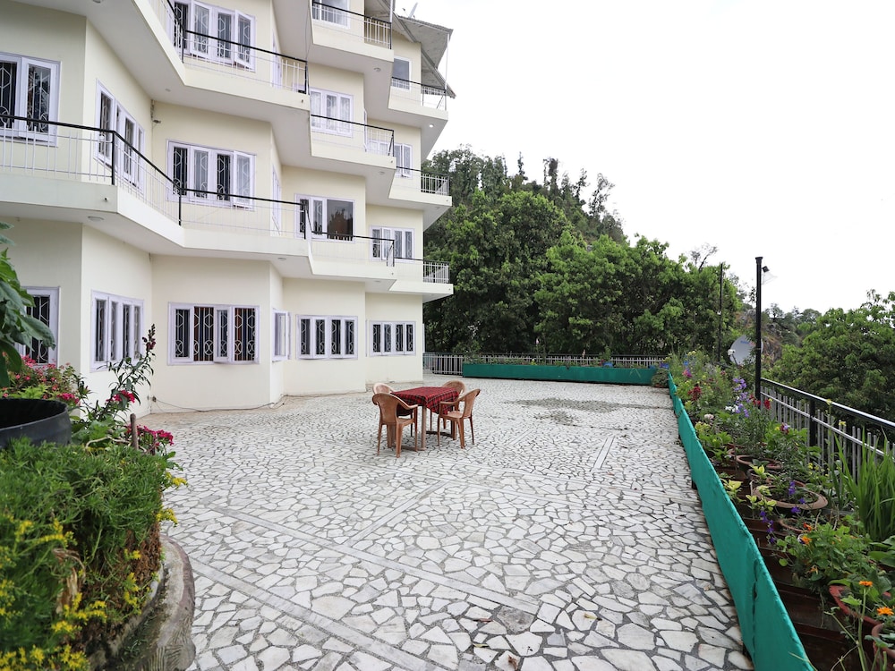 The Kings Kalindi Resort & Spa 25/27