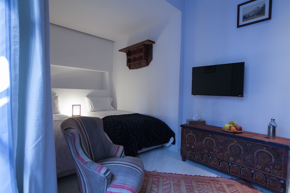 Riad Zebrakaro 27/29