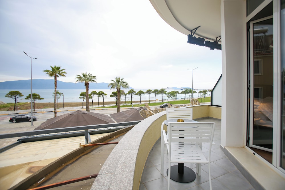 Mare Blu Hotel Bar 35/46