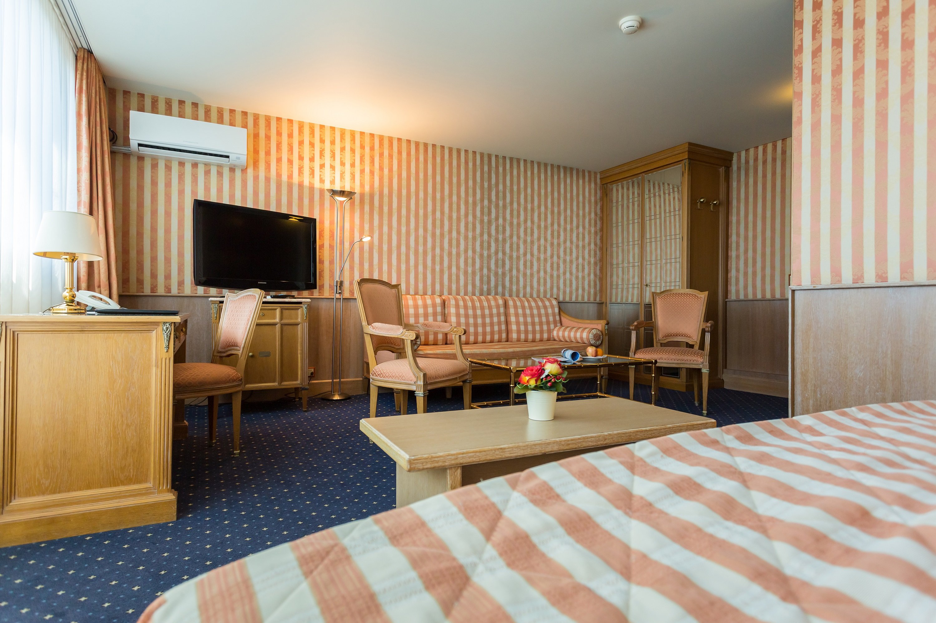 Hotel Continental 39/45