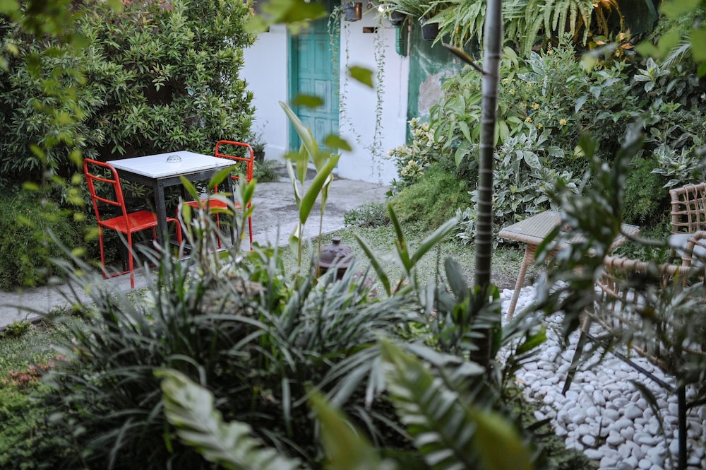 Snooze Guesthouse Yogyakarta - Hostel 44/50