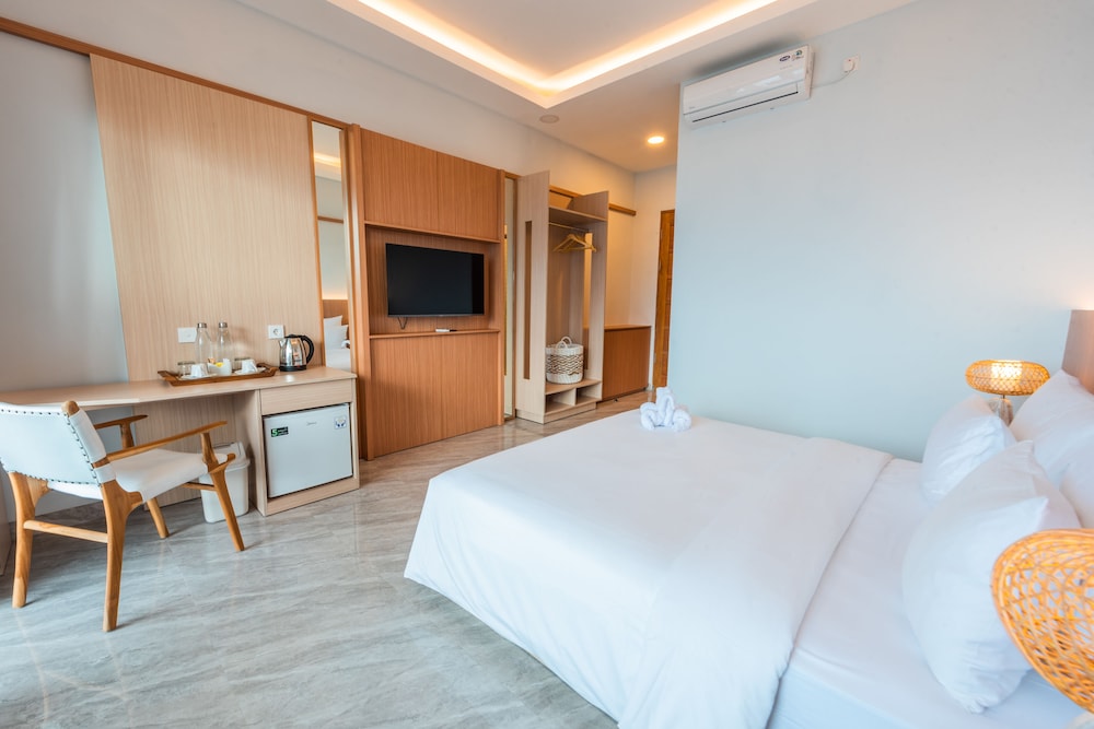 Deluxe, King Bed, Ocean View
