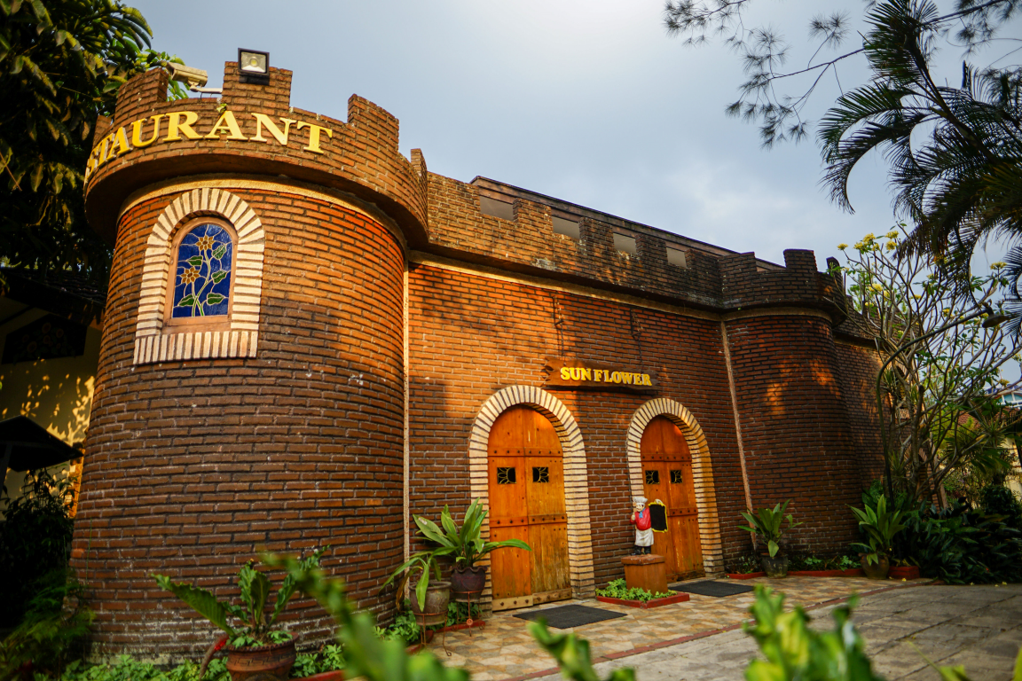 Hotel Taman Sari 4/50