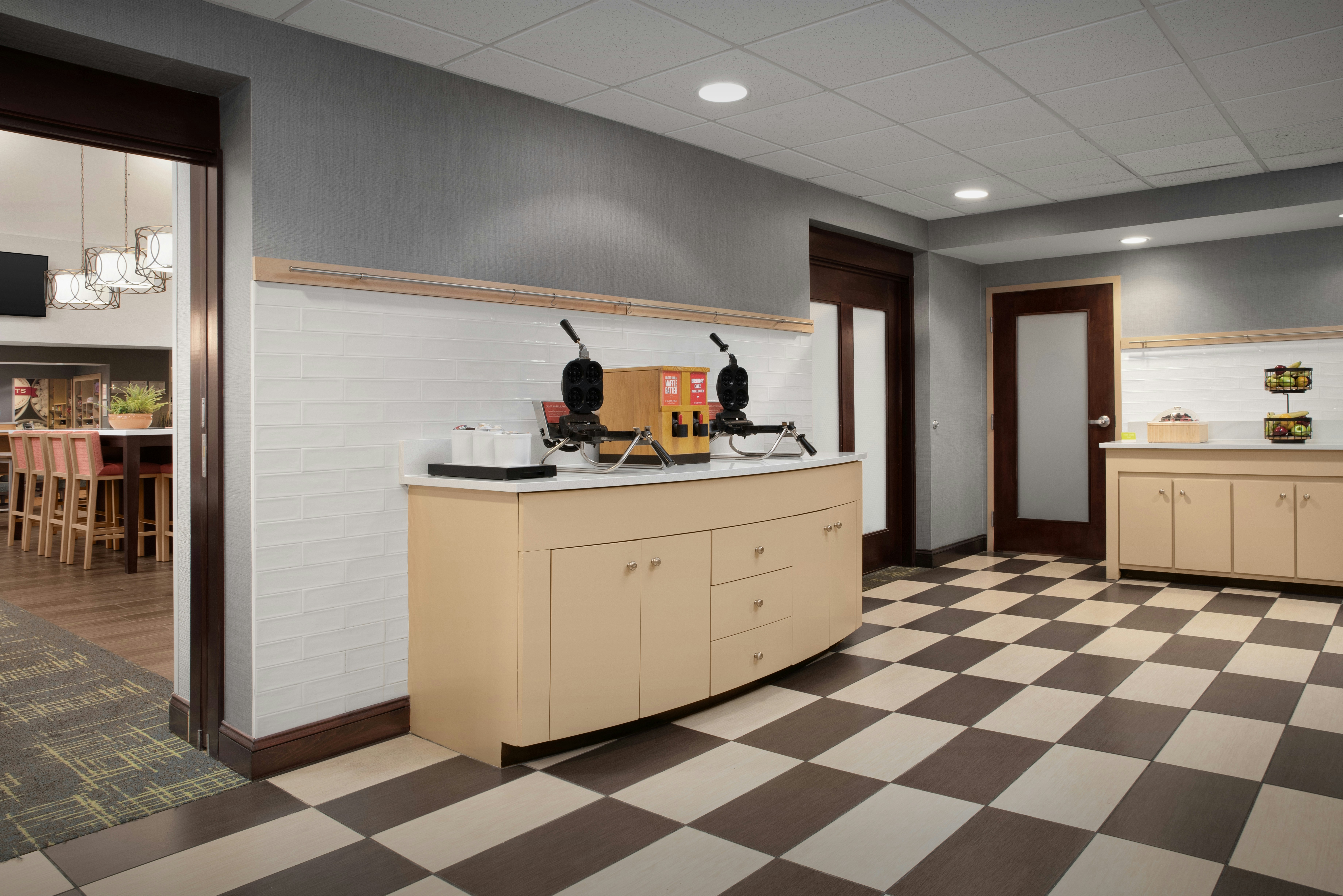 Hampton Inn And Suites Knoxville North I 75 6/58