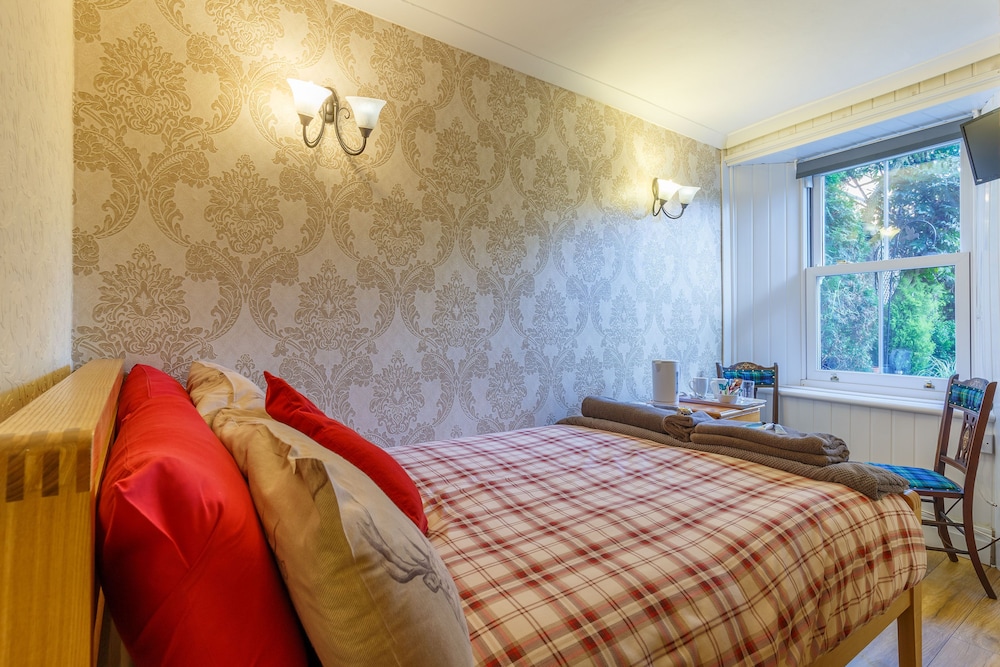 Compact, Double Bed, Small