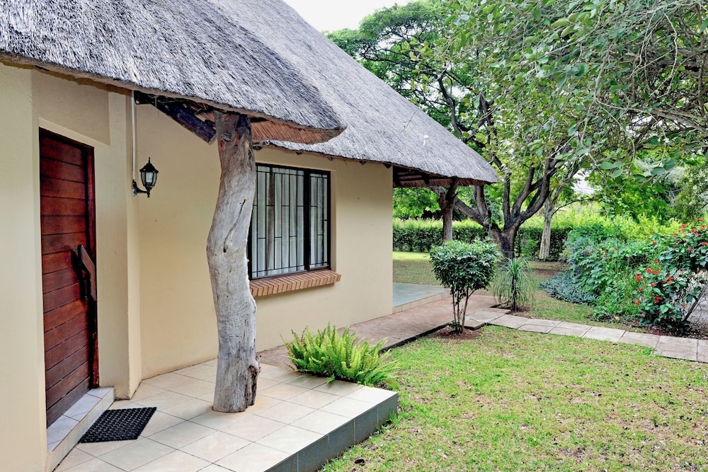 Komati River Chalets 38/50