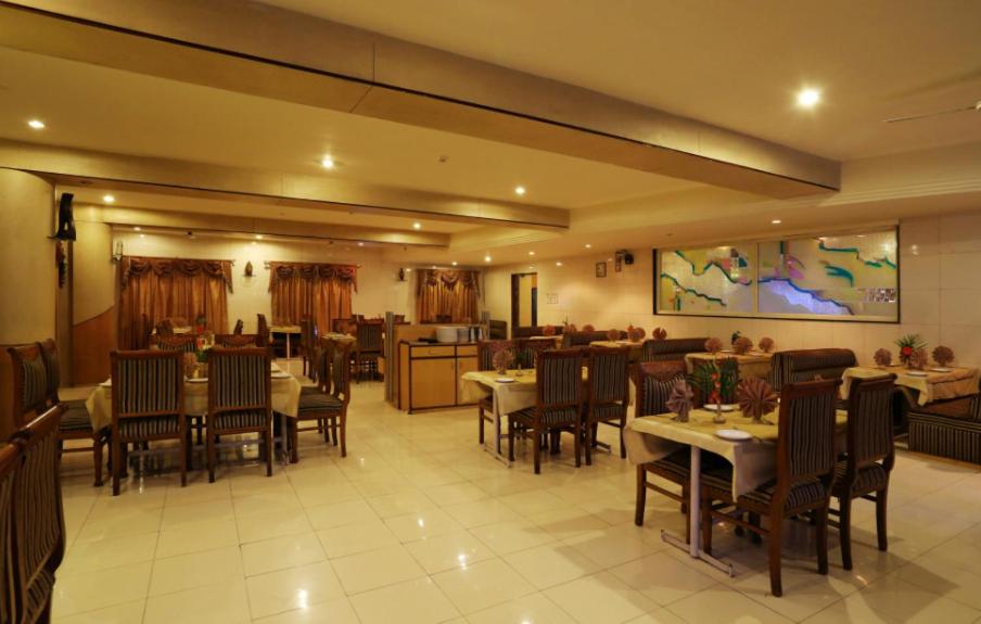 Atithi Aurangabad Hotel 35/50