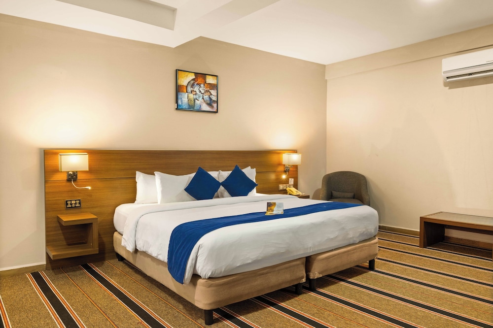 AH Hotel and Conference 14/50