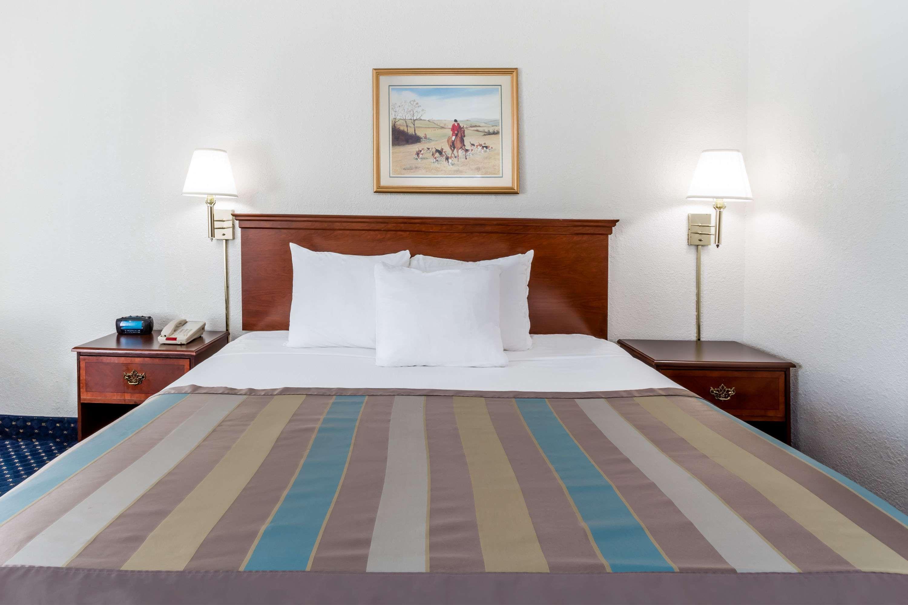 غرفة، Best Western Greensboro Coliseum Inn 3/3