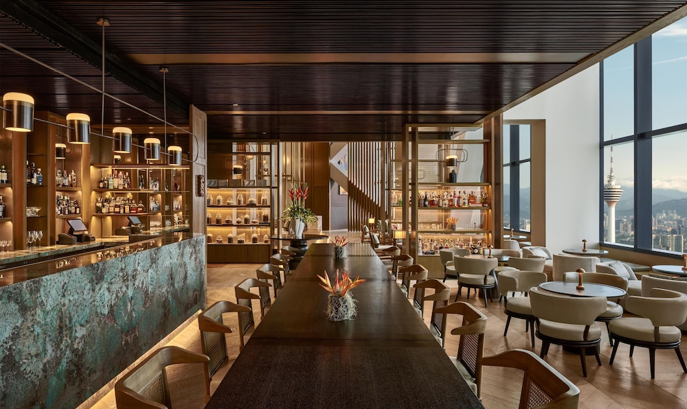 Park Hyatt Kuala Lumpur 57/71