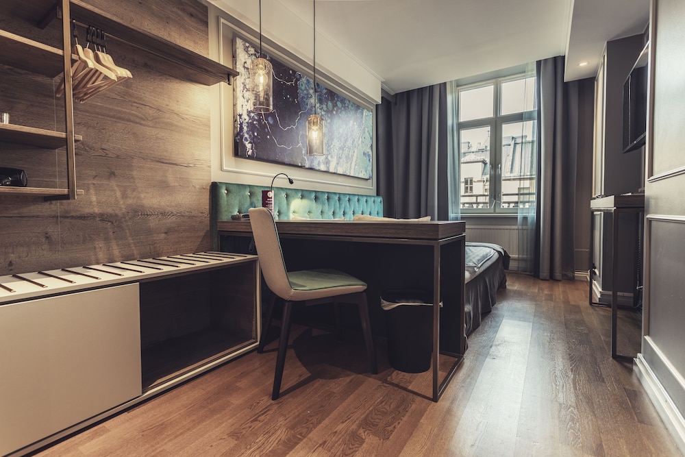 Hotel Poseidon 33/40