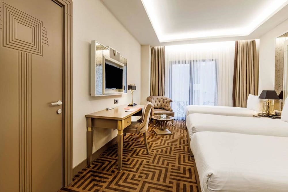 Ramada By Wyndham Istanbul Golden Horn 18/58