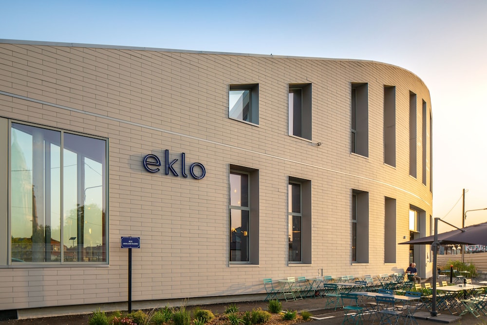 Eklo Bordeaux Centre Bastide 5/50