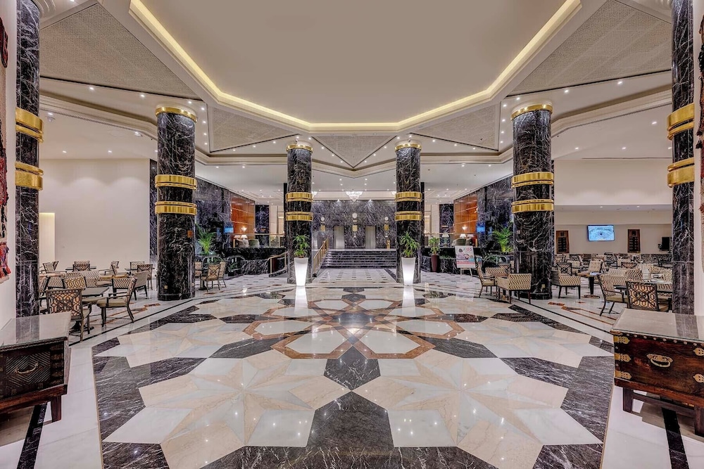 Makkah Hotel 7/72
