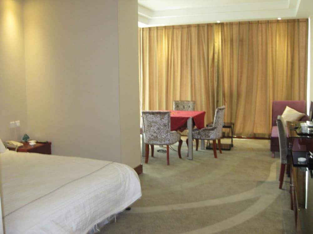 Greentree Inn Xizhou Fanshi County Bus Station Hotel 12/27