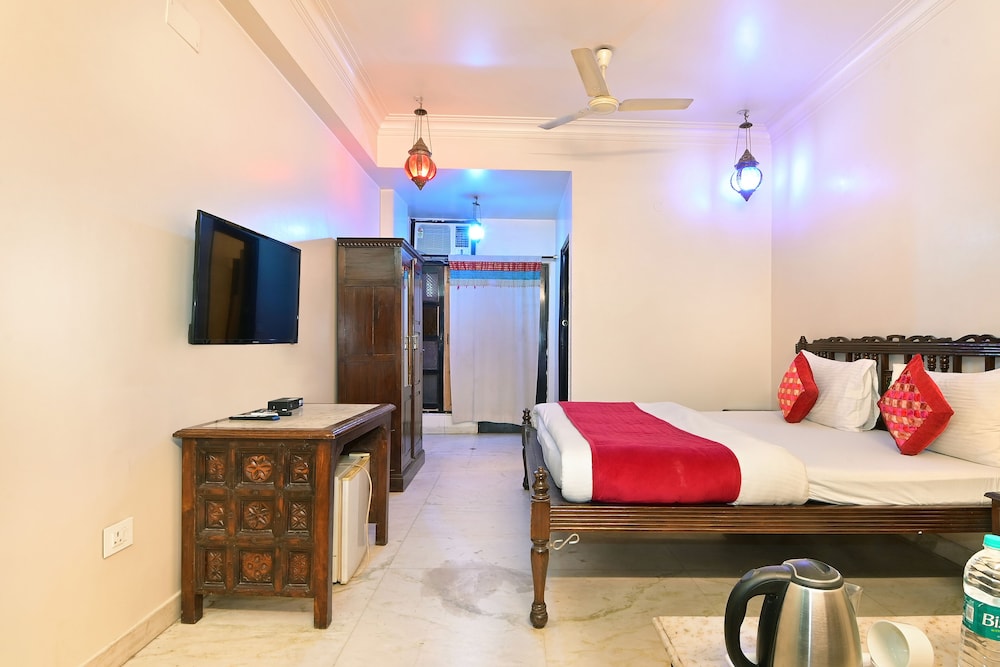Jyoti Mahal A Royal Heritage Hotel 25/50