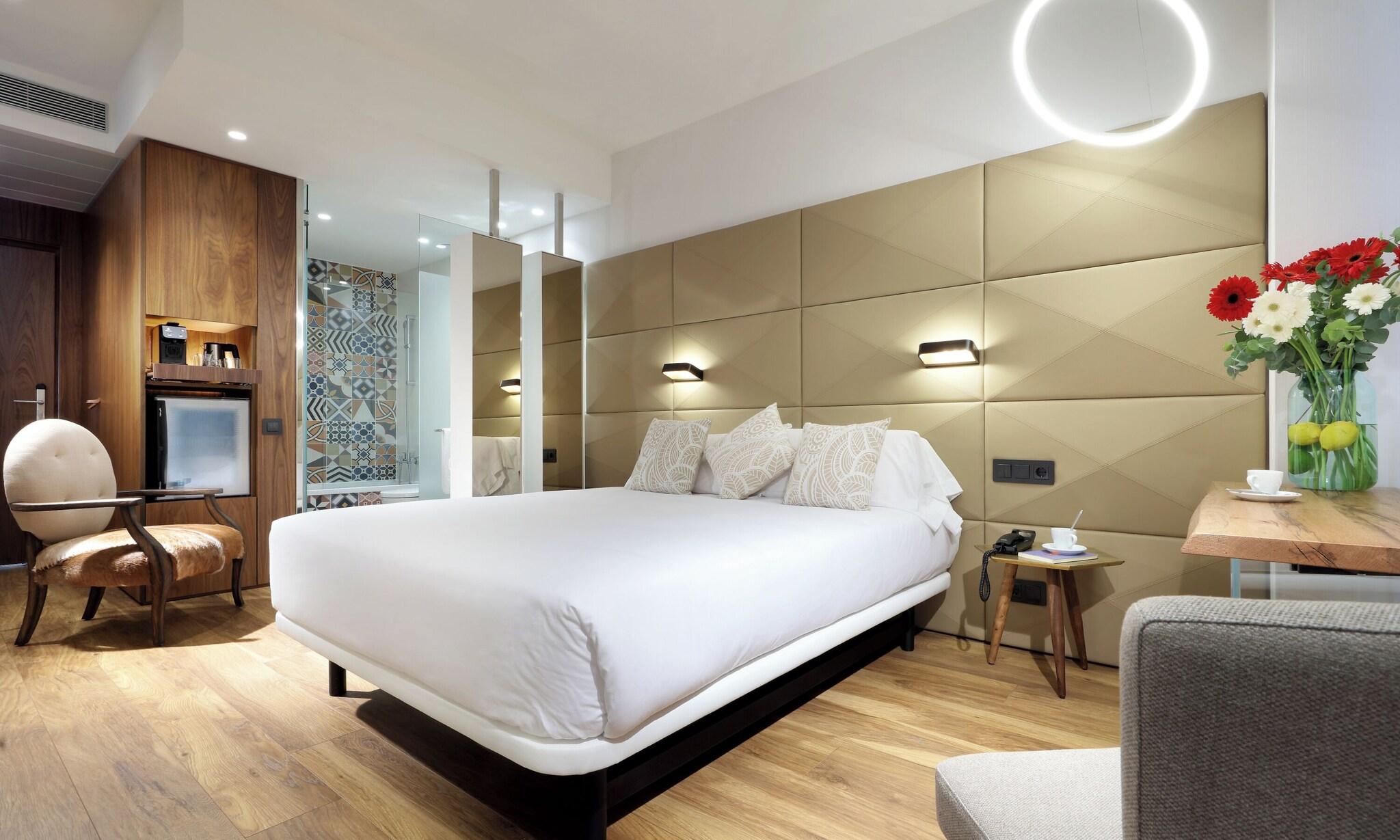 غرفة بسرير مزدوج بإطلالة، Hotel SB Glow 2/3