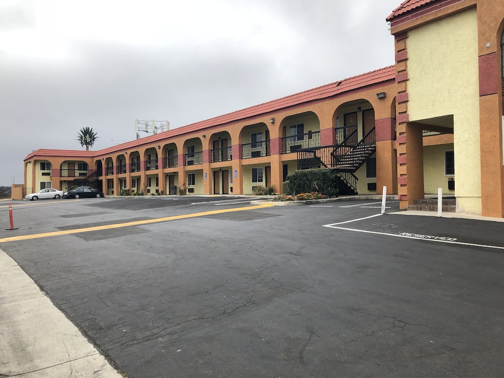 La Mirage Inn Lax Airport 17/29