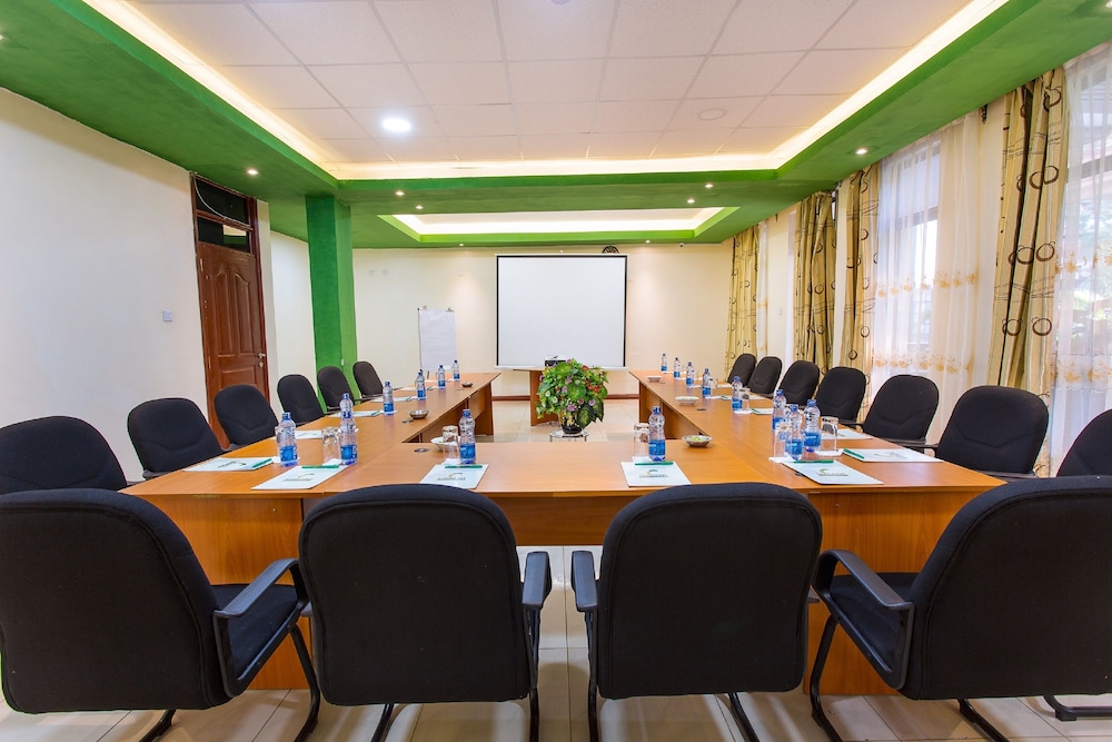 Convent International Hotel 19/30