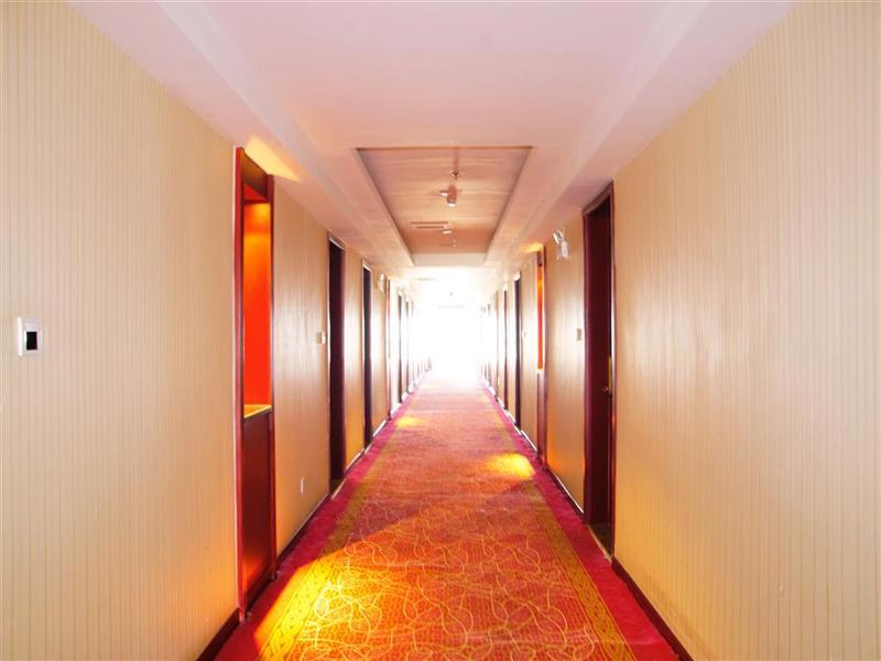GreenTree Inn Jiuquan Century Plaza Hotel 5/68