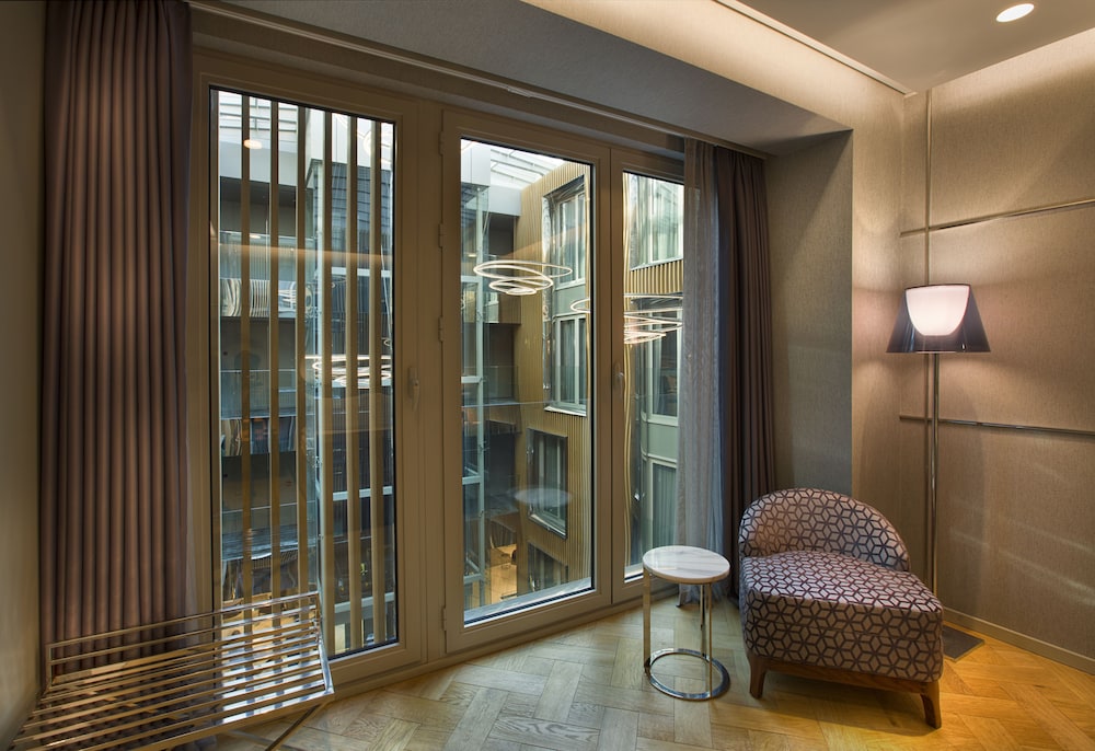 FER HOTEL 47/71