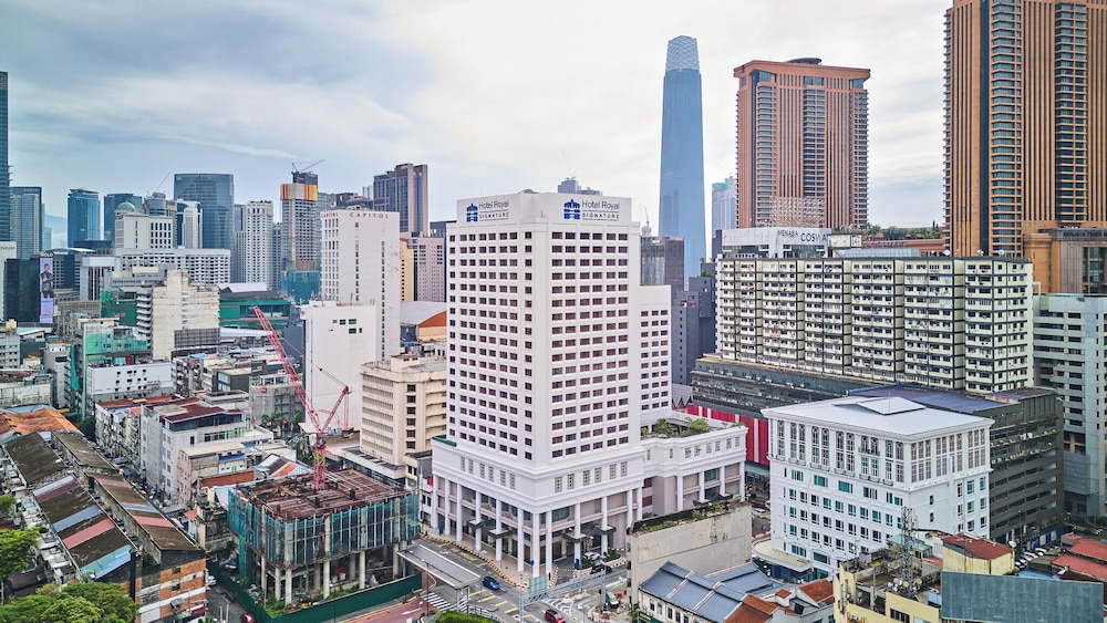 武吉免登皇家朱兰酒店(Hotel Royal Signature) 图片1