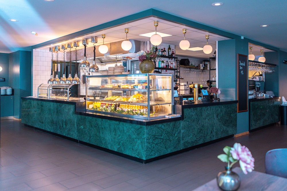 Lobby at Hotell Bondeheimen, OSLO