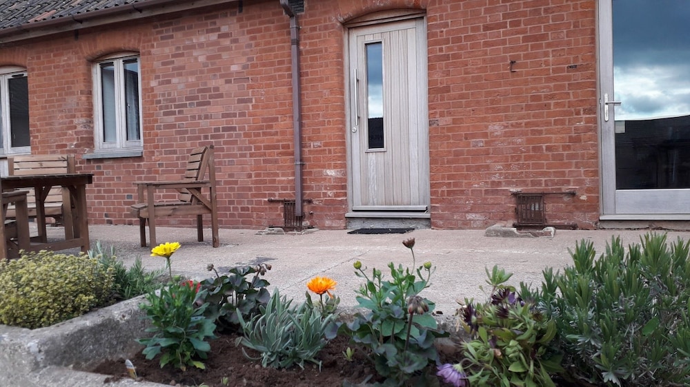 Courtbrook Farm 24/50