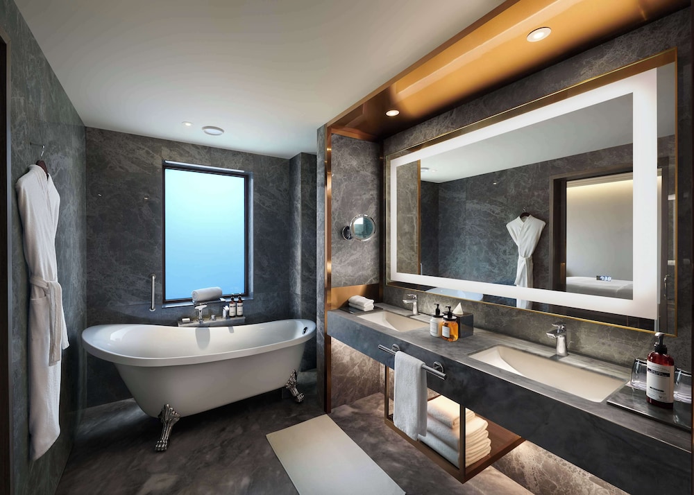 Hyatt Regency Jaipur Mansarovar 48/50