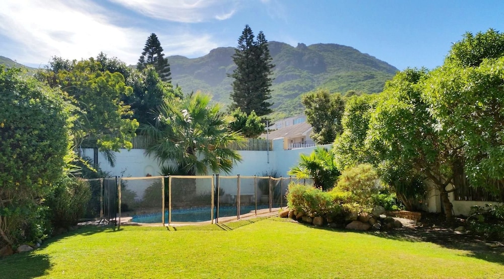Hout Bay Beach Cottage 42/49