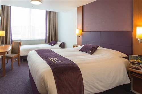 Room, Twin Beds