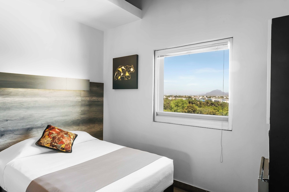 Homesuites Malecon 20/56