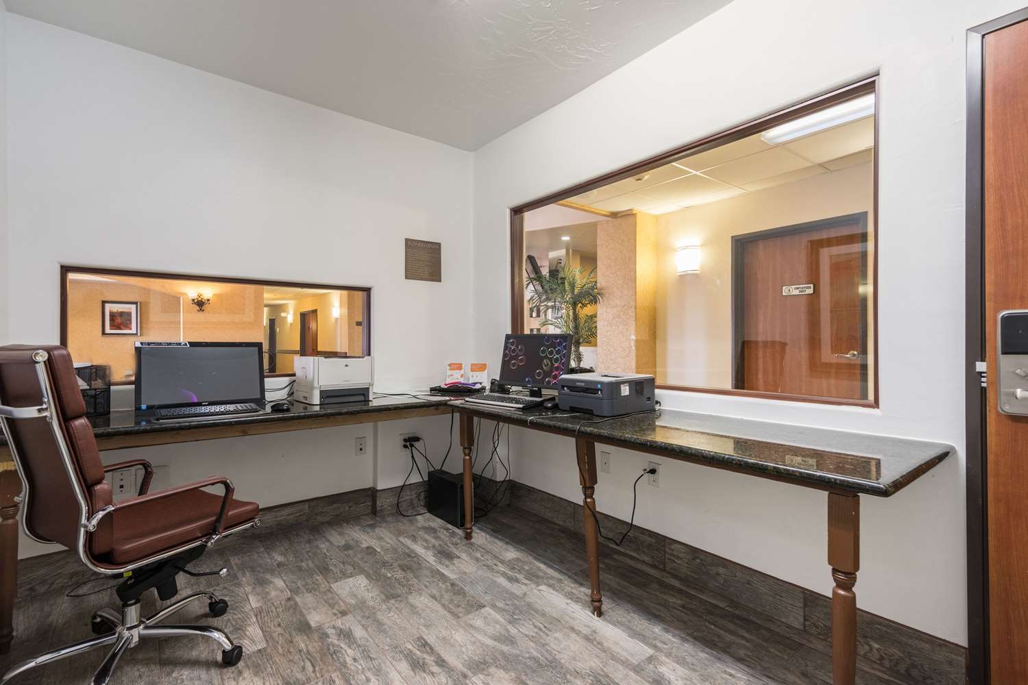 Comfort Inn & Suites Cedar City South, UT 29/36