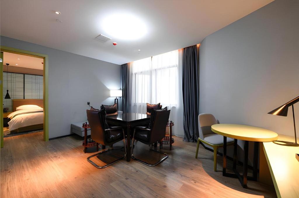 Echarm Hotel Huaihua Hexi Longping Guoji 46/50