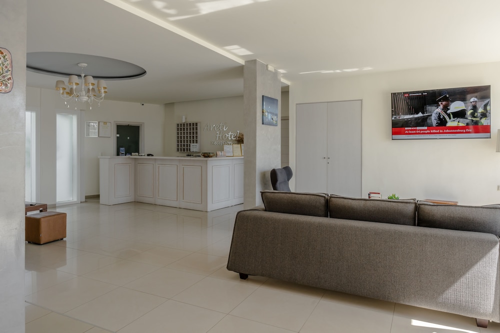 Areti Hotel 40/55